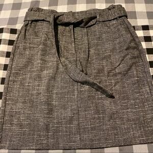 LOFT Outlet Belted Paperbag Skirt w/ Pockets Women's Size 6 Petite Fitted